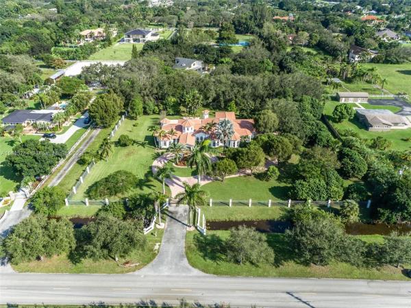 Sunshine Ranches, 5410 SW 148th Ave, Southwest Ranches, Florida 33330, image 2
