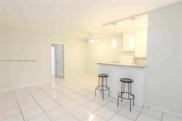 The Oaks At South Miami, 6330 SW 79th St #2, South Miami, Florida 33143, image 1