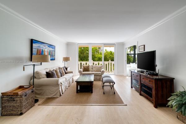 Towers Of Key Biscayne, 1121 Crandon Blvd #D206, Key Biscayne, Florida 33149, image 2