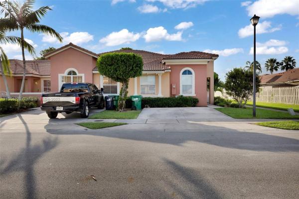 Spicewood, 23700 SW 109th Pl #23700, Princeton, Florida 33032, image 1