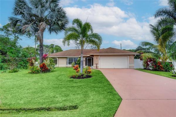 Gatlin Pines, 1501 SW Nervia Ave, Port St. Lucie, Florida 34953, image 2