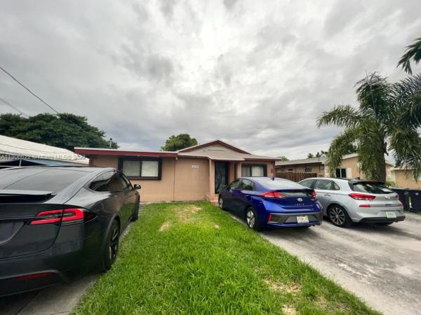 Olympic Heights, 3710 SW 89th Ct, Westchester, Florida 33165, image 1