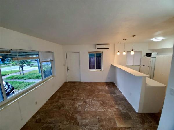 Atlantic Shores Dixie Highway, 729 NE 6th St #2, Hallandale Beach, Florida 33009, image 1