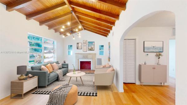 East Shenandoah, 241 SW 31st Rd, Miami, Florida 33129, image 2