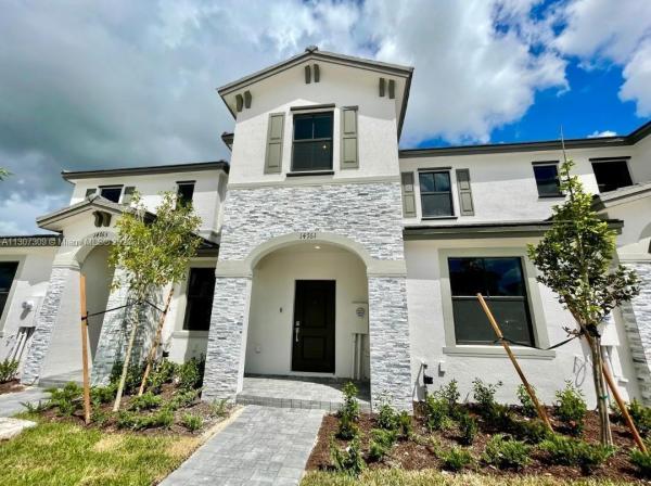Venezzia By Lennar, 14761 SW 181st Ter, Richmond West, Florida 33187, image 1