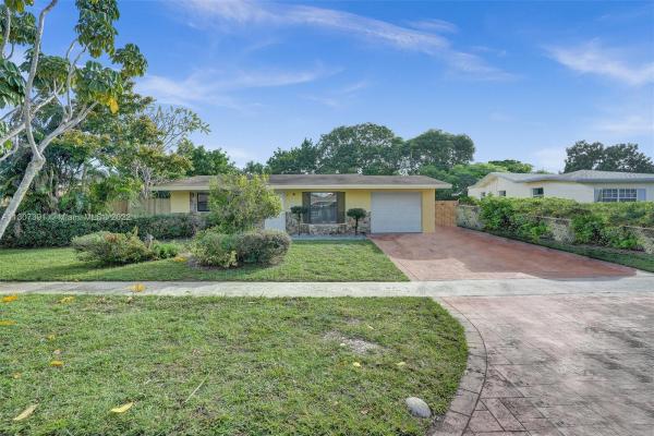 Flair, 4920 NW 17th St, Lauderhill, Florida 33313, image 2