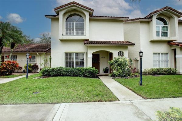 Images At Pembroke Pointe, 10831 NW 8th St #7U7, Pembroke Pines, Florida 33026, image 1