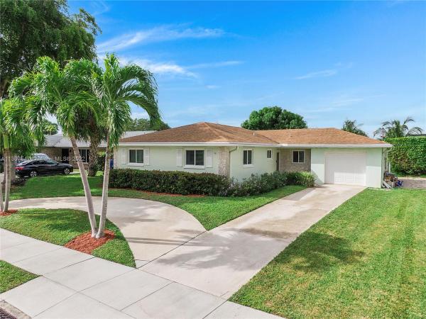 Lake Clarke Terrace, 1719 W Terrace Dr, Lake Worth Beach, Florida 33460, image 1