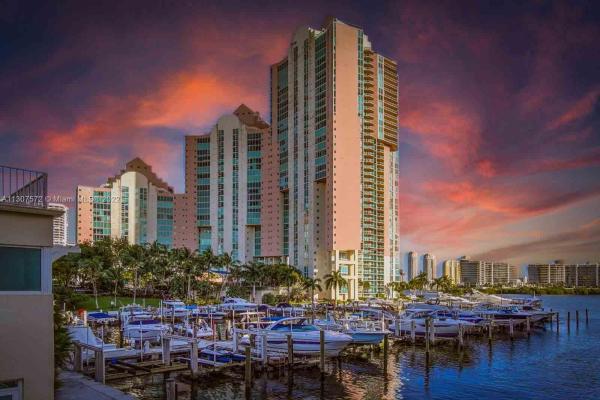 Hidden Bay, 3370 NE 190th St #808, Aventura, Florida 33180, image 2