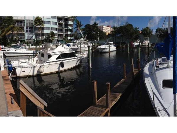 River Run Yacht Club, 1700 NW N River Dr, Miami, Florida 33125, image 1