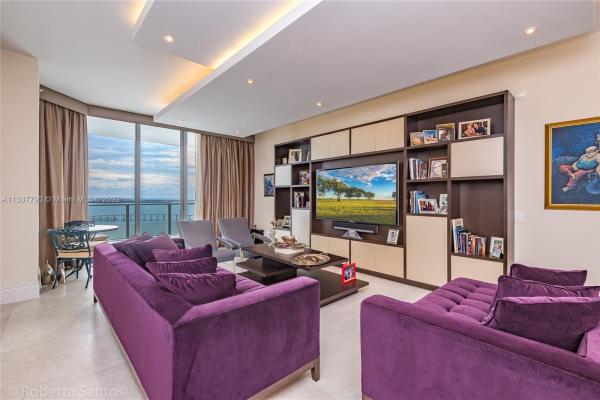 Brickell House, 1300 Brickell Bay Dr #4004, Miami, Florida 33131, image 2