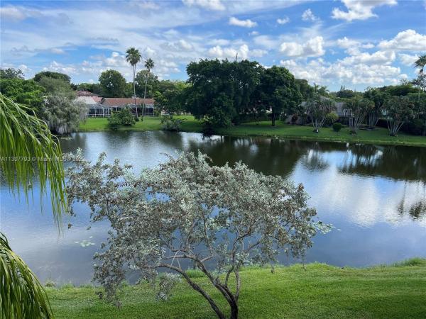 Waters Edge Of Coral Springs, 11453 NW 39th Ct #314-2, Coral Springs, Florida 33065, image 1