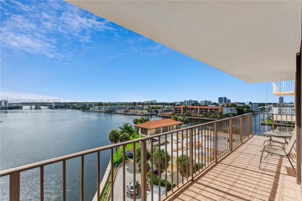 Winston Towers 700, 290 174th St #719, Sunny Isles Beach, Florida 33160, image 2