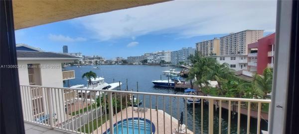 Golden Isles Lakes, 1900 Diana Dr #3A, Hallandale Beach, Florida 33009, image 1
