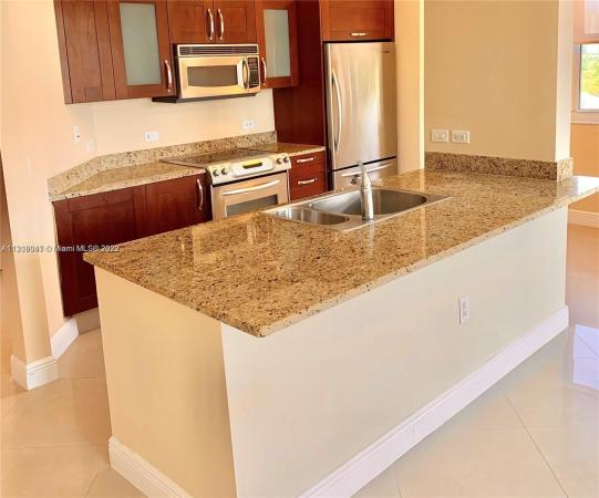 Turnberry Village South Tower, 19900 E Country Club Dr #910, Aventura, Florida 33180, image 1