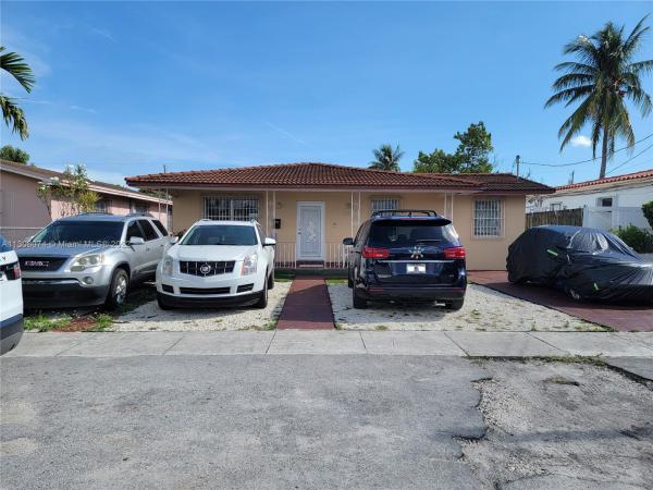 Ingleside Park, 4183 E 8th Ct, Hialeah, Florida 33013, image 1
