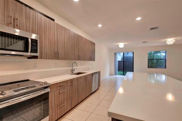 Satori, 15829 NW 91st Ct, Miami Lakes, Florida 33018, image 2