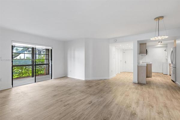 Carmel At The California Club, 905 NE 199th St #108, Ives Estates, Florida 33179, image 1