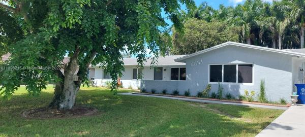 Country Acres, 5551 SW 188th Ave, Southwest Ranches, Florida 33332, image 1