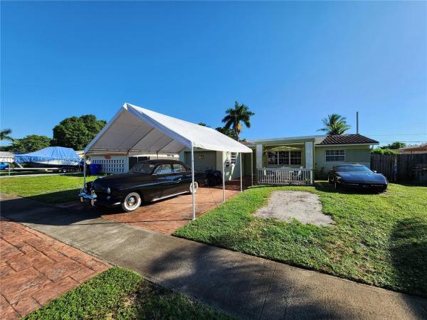 Boulevard Heights, 1131 N 74th Way, Hollywood, Florida 33024, image 2