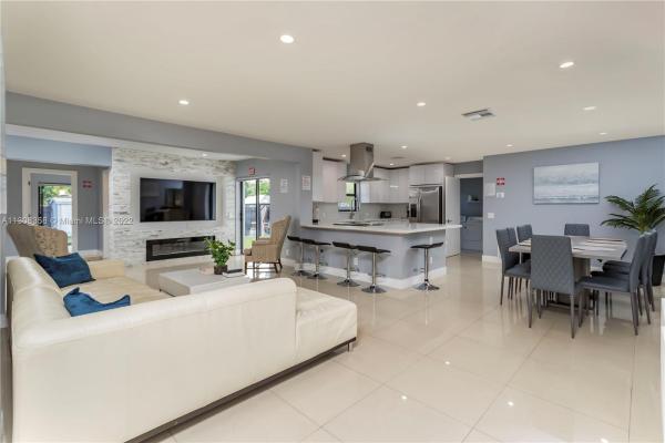 1940 Funston St, Hollywood, Florida 33020, image 2