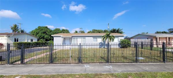 Norwood, 1335 NW 189th Ter, Miami Gardens, Florida 33169, image 2