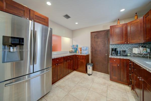Bryan Park, 2217 SW 11th St, Miami, Florida 33135, image 2