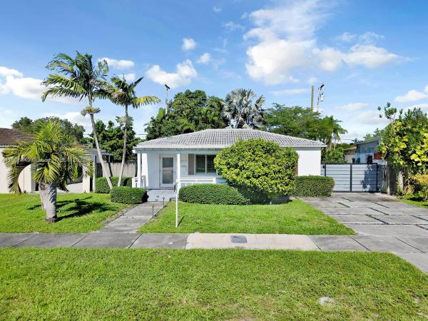 Central Miami, 6535 SW 39th St, Coral Terrace, Florida 33155, image 2