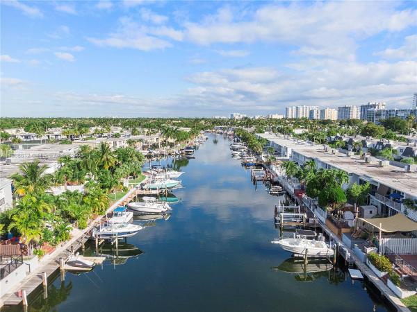 Venetian Park, 926 NE 25th Ave #116, Hallandale Beach, Florida 33009, image 1