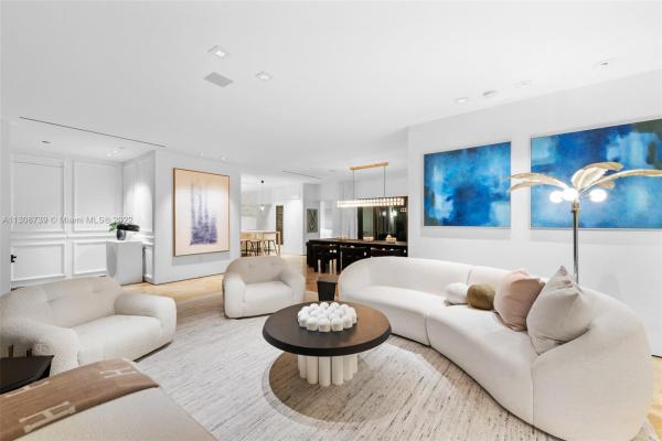 Sunset Lake, 2021 N Bay Rd, Miami Beach, Florida 33140, image 2
