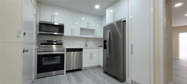 Castle Gardens, 2291 NW 48th Ter #105, Lauderhill, Florida 33313, image 2