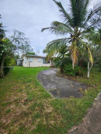 Newport, 743 NW 9th Ct, Homestead, Florida 33030, image 1