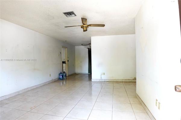 Lake Worth, Florida 33461, image 2