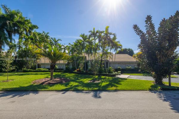 Pine Bay Estates South, 7370 SW 156th St, Palmetto Bay, Florida 33157, image 1