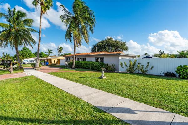 Belmar, 2424 Wiley St, Hollywood, Florida 33020, image 1