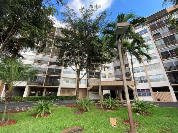 The Arbor, 1400 Saint Charles Pl #219, Pembroke Pines, Florida 33026, image 1