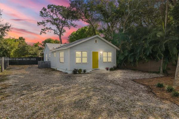 Waverly Place, 230 SW 12th Ave, Fort Lauderdale, Florida 33312, image 1