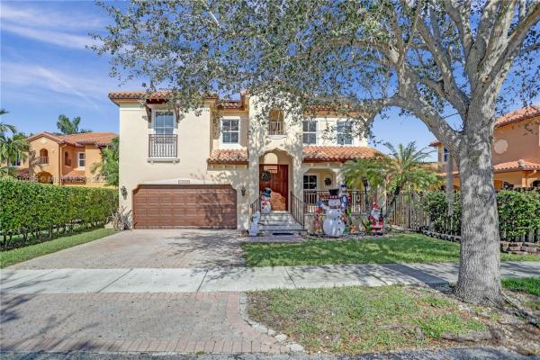 15243 SW 29th Ter, Unincorporated Dade County, Florida 33185, image 2