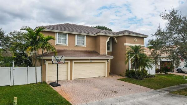 Sandal Cove At Pembroke Shores, 16653 SW 6th St, Pembroke Pines, Florida 33027, image 1