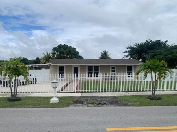 Starlightlot, 4203 NW 201st Ter, Miami Gardens, Florida 33055, image 1