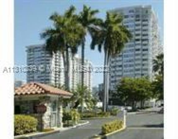 Del Prado, 18051 Biscayne Blvd #1601-1, Aventura, Florida 33160, image 2