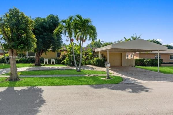 Whispering Pines Park, 8874 SW 197th Ter, Cutler Bay, Florida 33157, image 1