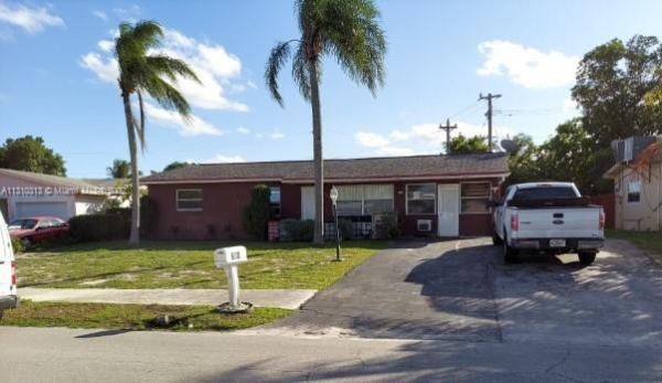 North Broward Highlands, 680 SW 14th St, Deerfield Beach, Florida 33441, image 1