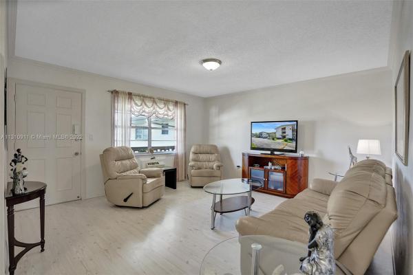 16790 NE 14th Ave #305, Unincorporated Dade County, Florida 33162, image 2