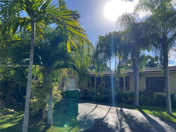 16030 SW 99th Ave, Kendall, Florida 33157, image 2