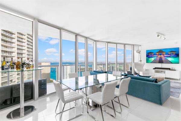 Icon Brickell Tower 2, 495 Brickell Ave #5004, Miami, Florida 33131, image 2