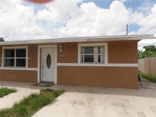 Springbank Park, 6961 SW 19th Mnr, North Lauderdale, Florida 33068, image 1