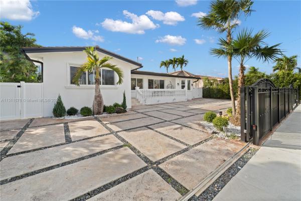 Miller Heights, 5040 SW 90th Ct, Olympia Heights, Florida 33165, image 2