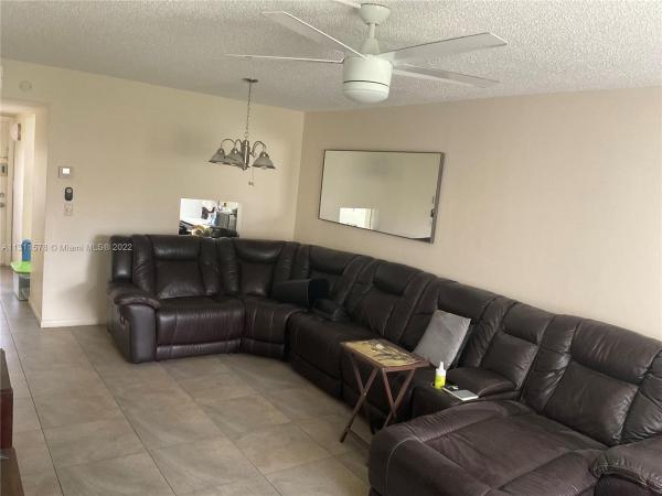 Cambridge House Of Carriage Hills, 351 Cambridge Rd #104, Hollywood, Florida 33024, image 1
