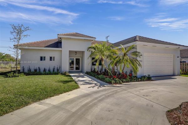 Lincoln City, 21711 SW 112th Ave, Goulds, Florida 33170, image 1